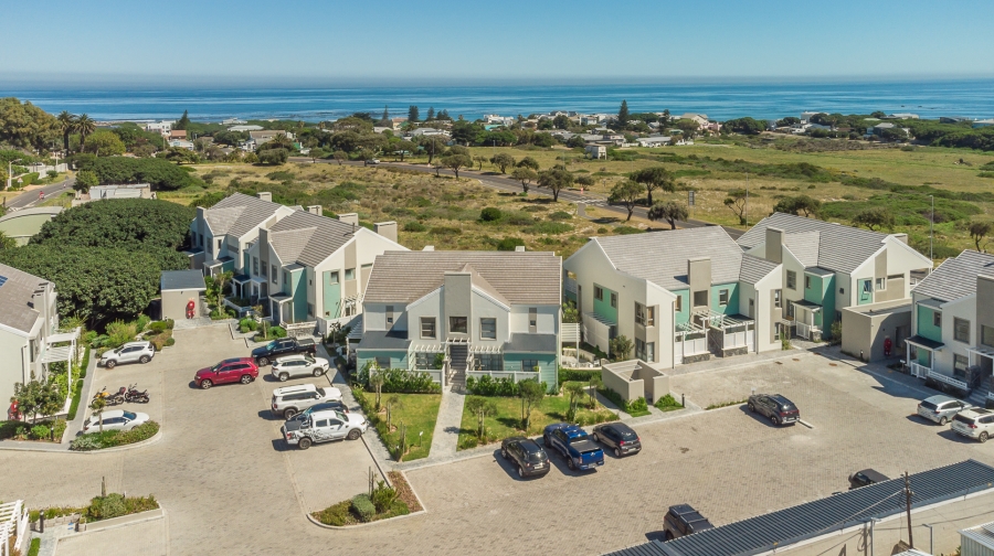 2 Bedroom Property for Sale in Kommetjie Western Cape